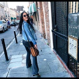 Meet your Posher, Janie